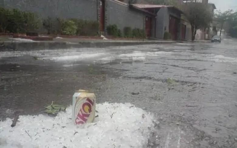 chuva de granizo