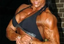 body builder 30 thumb