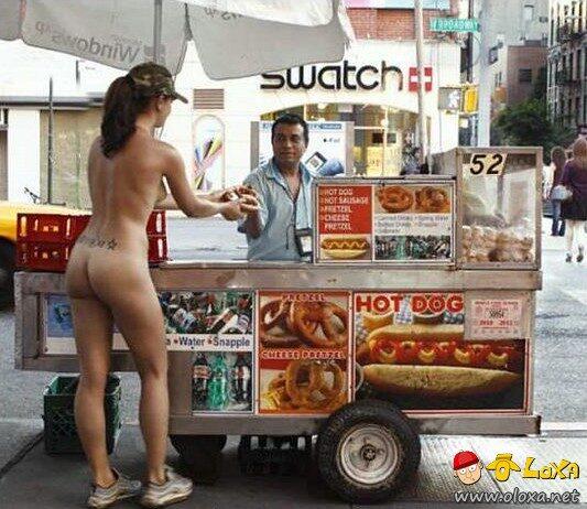 Nova profissão: devoto do hot dog pelado