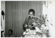 Estudantes dos anos 60 – quando o colégio era na base do giz, da pose e do topete firme 232 students 60s20