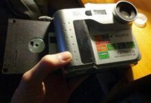camera digital antiga de disquete
