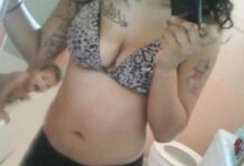 mamaes safadas tirando foto no espelho