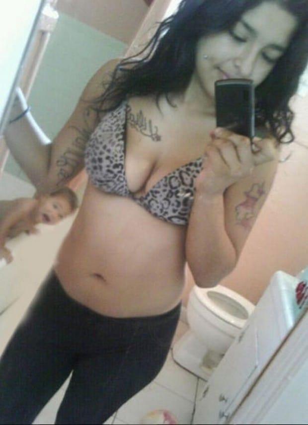 Tentou ser sexy, saiu meme de grupo