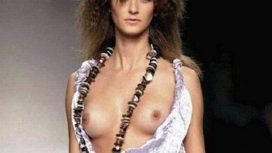 passarela lugar perfeito para mostrar os peitos 1