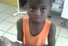 garoto escandaloso ameaca enferm