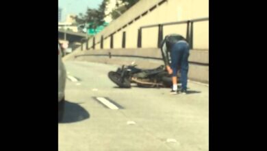 motoboy chutando retrovisor fail