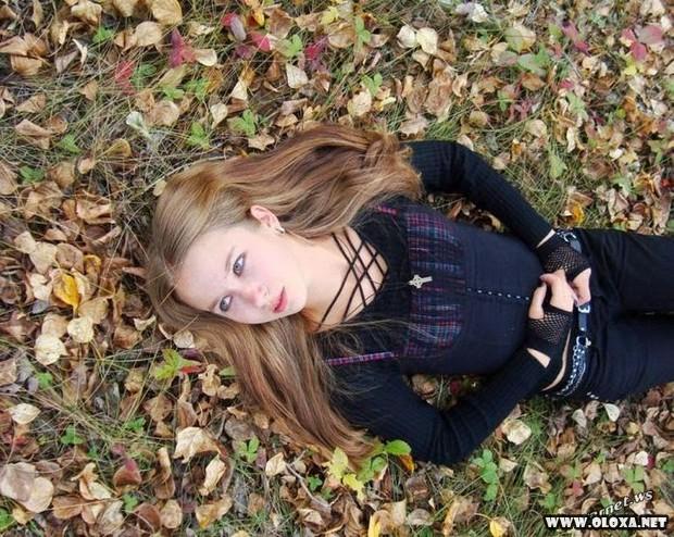 Do vestidinho florido pra tatuagem na cara em dois anos — e sem pedir permissão pra ninguém