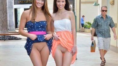 garotas sem calcinha se exibindo em publico