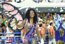 Peladona sem tapa-sexo faz escola de samba ser penalizada 16 Peladona sem tapa sexo faz escola de samba ser penalizada 1