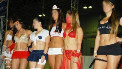 Sexy Hot reune estrelas do porno durante a Sexy Fair