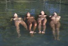 gostosas peladas praia nudelas1