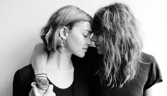 Coisas que lésbicas fazem melhor do que os homens