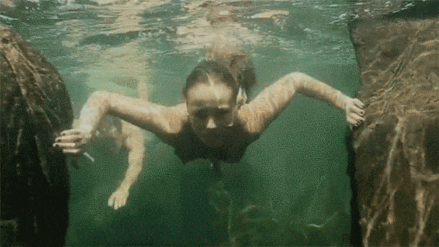 11 gifs da Paolla Oliveira nua em Felizes para Sempre 2