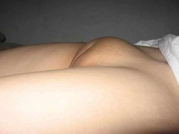 Buceta lisinha, testuda e chamando o zoom