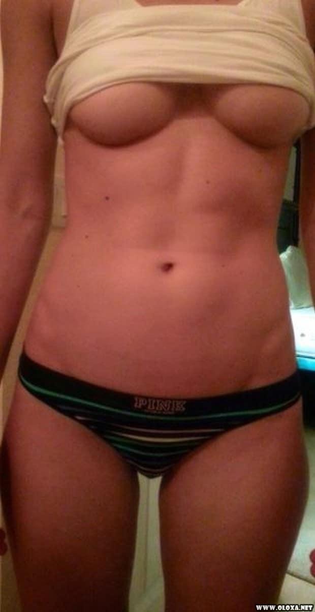 1 underboobs a nova moda do instagram 19