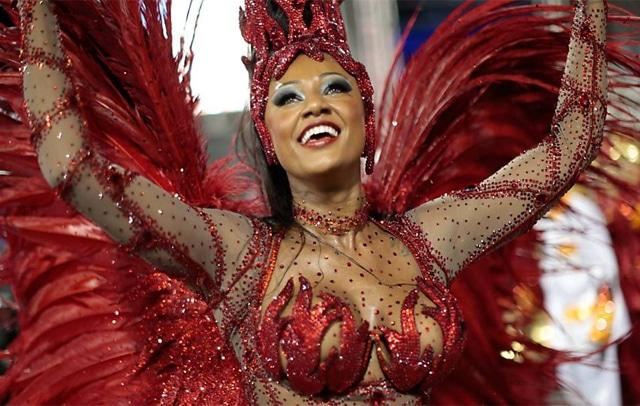 50 mulheres mais gostosas do carnaval 12