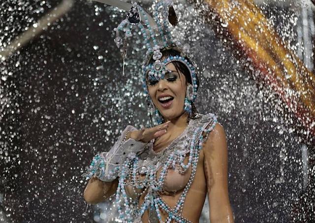 50 mulheres mais gostosas do carnaval 13