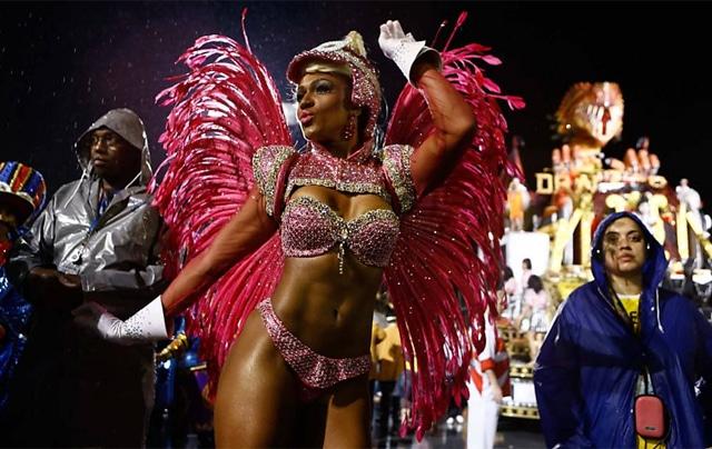 50 mulheres mais gostosas do carnaval 34