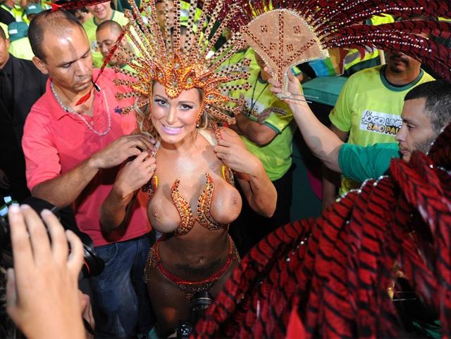 50 mulheres mais gostosas do carnaval 42