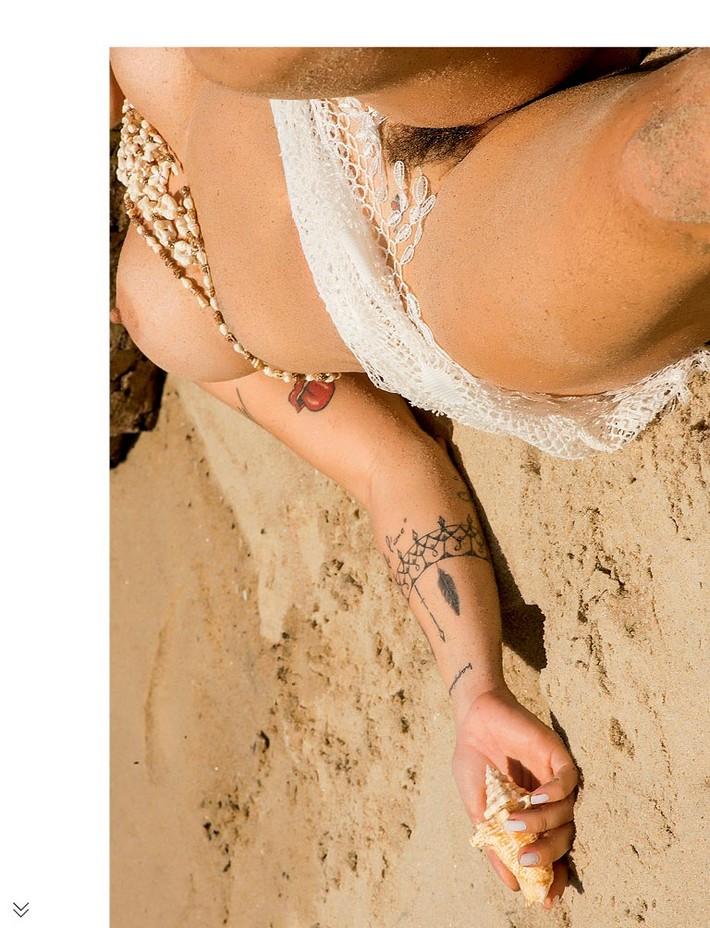 Ana Saad nua na Sexy de Marco 21