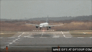 As piores decolagens e aterrissagem de avioes em gifs 14