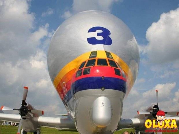 Aviões estranhos e diferentes (28)