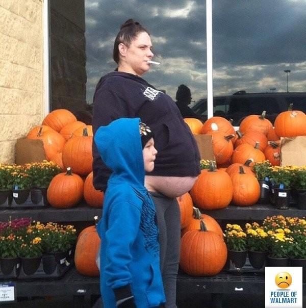 Clientes bizarros do Walmart pelo mundo 14