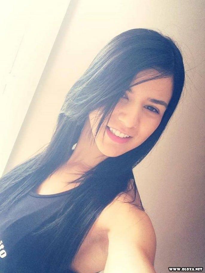 Eva Andressa ensina malhar a bunda 10