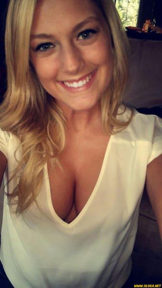 Mulheres de Peitos Grandes Que Fazem Você Perder o Foco 54 Garotas de seios grandes 50