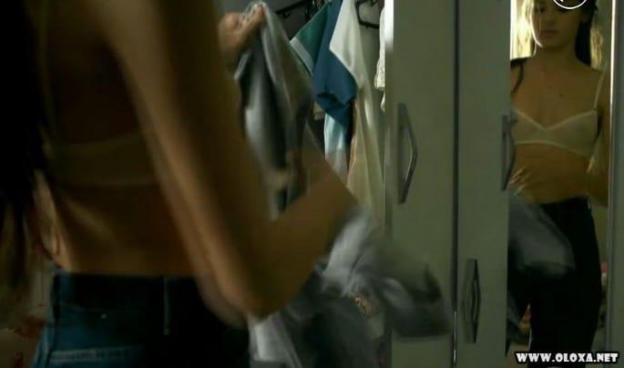 Gata da vez Camila Queiroz Angel de Verdades Secretas 10