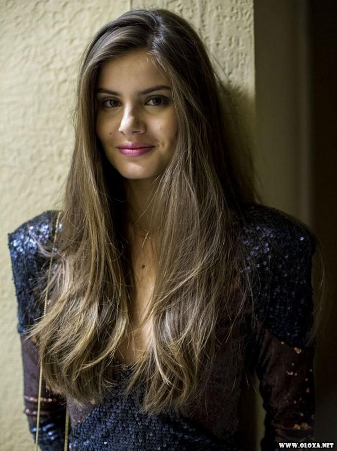 Gata da vez Camila Queiroz Angel de Verdades Secretas 18