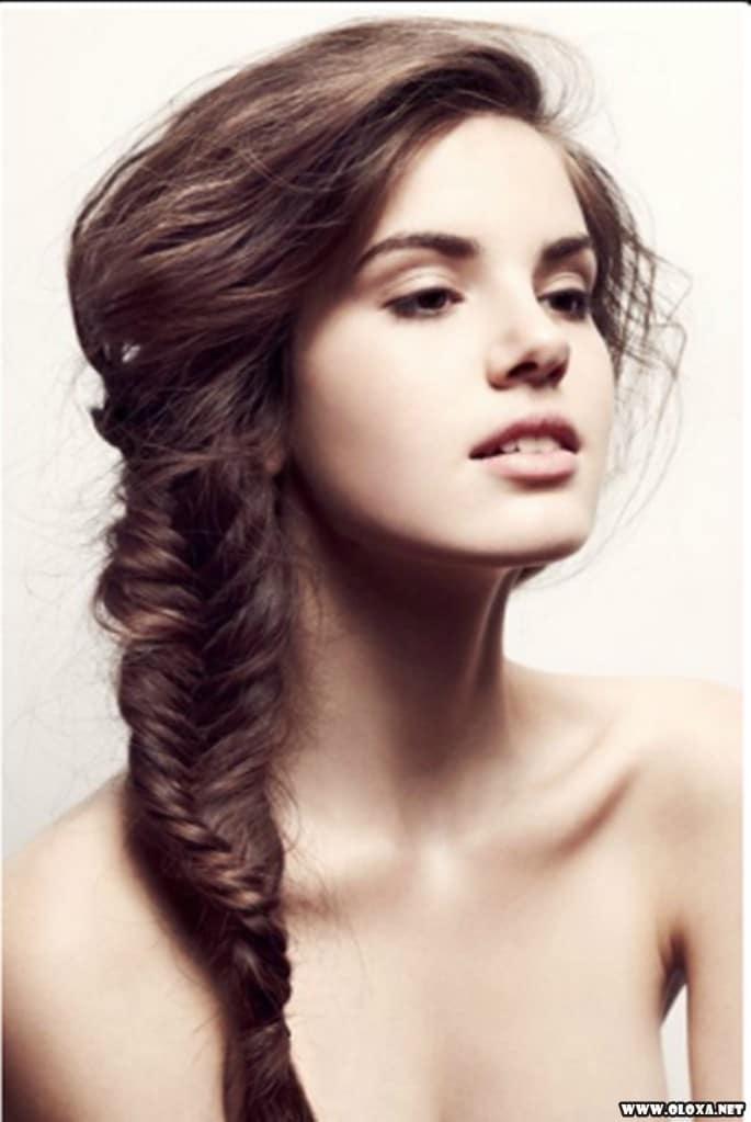 Gata da vez: Camila Queiroz (Angel de Verdades Secretas)