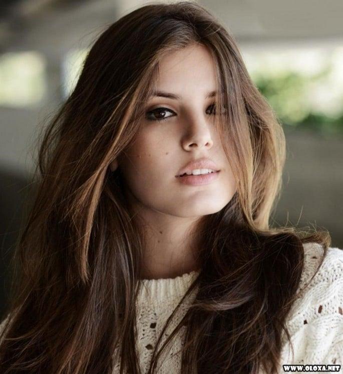 Gata da vez Camila Queiroz Angel de Verdades Secretas 2