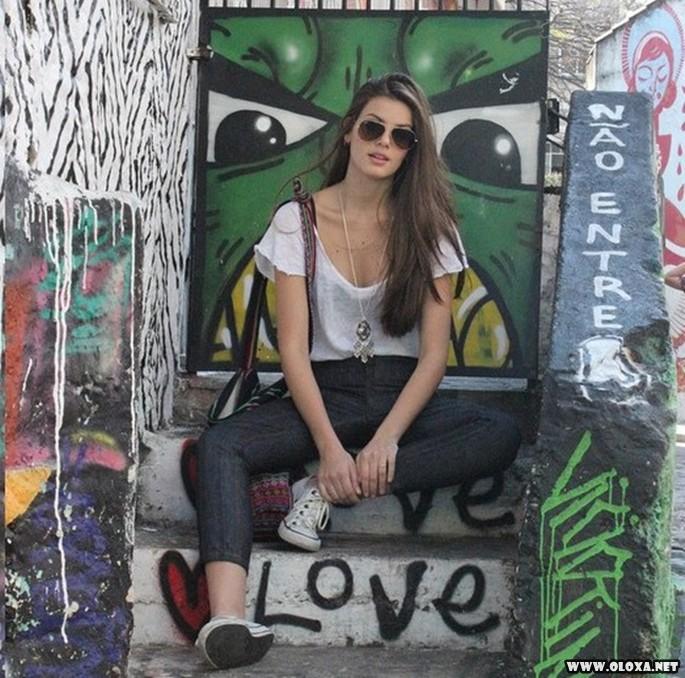 Gata da vez Camila Queiroz Angel de Verdades Secretas 45