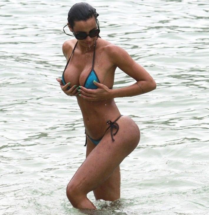 Gostosas de fio dental 1