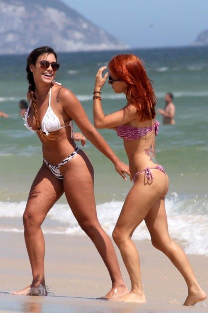 Gostosas de fio dental 2