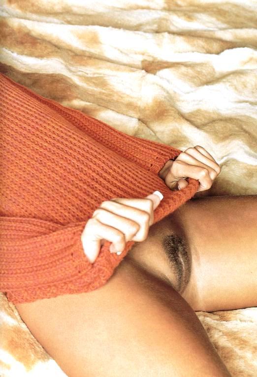 Helen Ganzarolli nua na Playboy 9