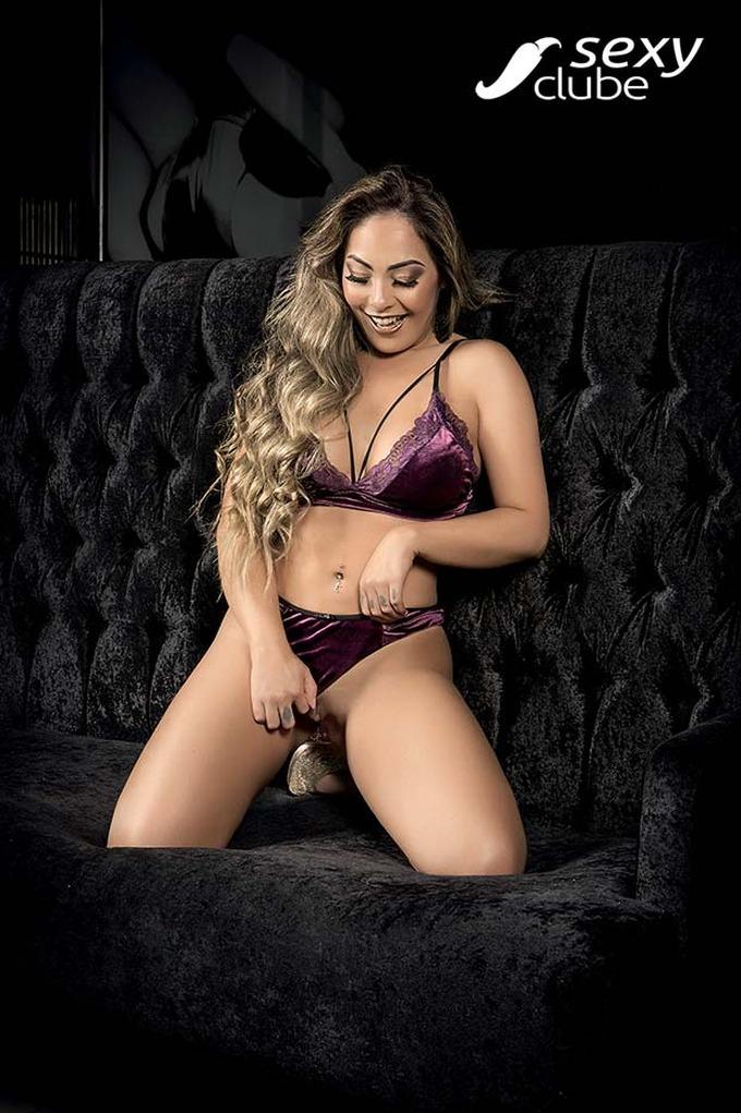 Jessica Cristy e Elga Shitara nuas na Sexy de fevereiro 43