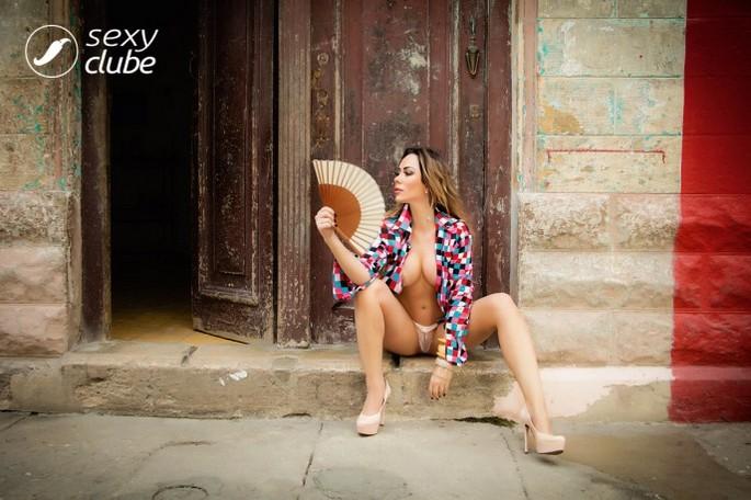 juliana-isen-nua-na-sexy-de-novembro-12