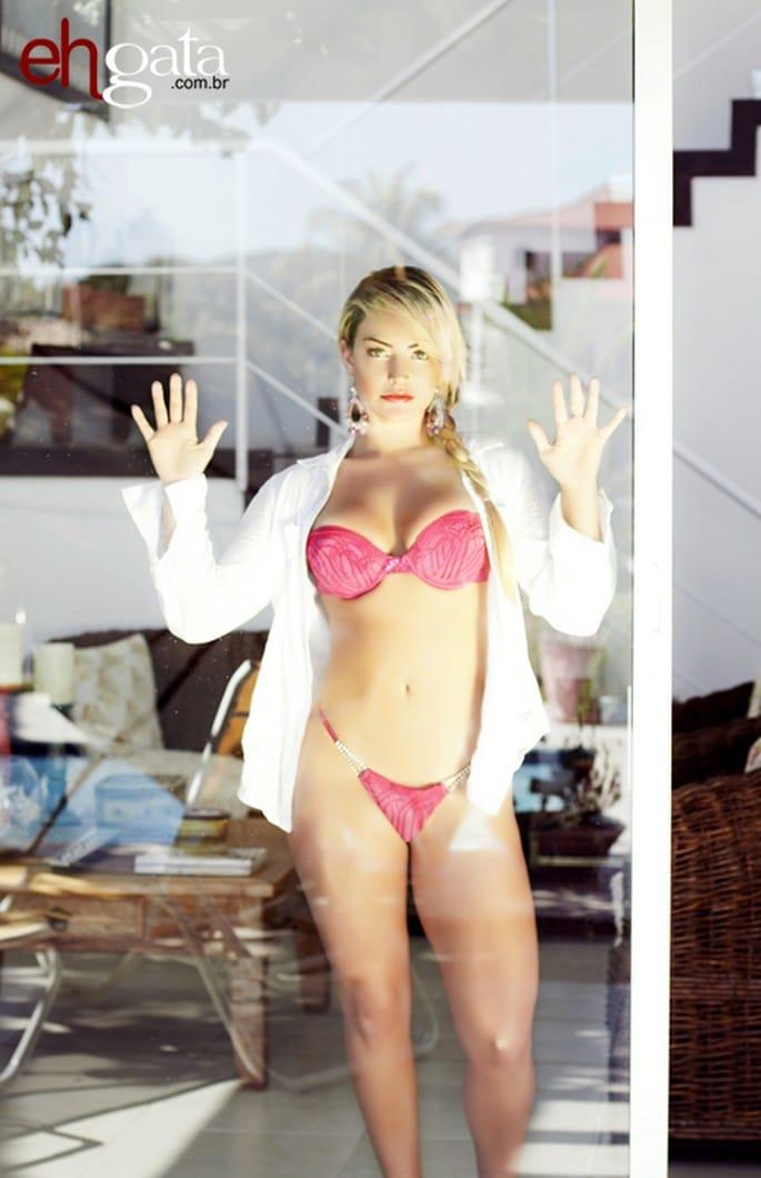 laura-keller-nua-para-o-site-eh-gata-20