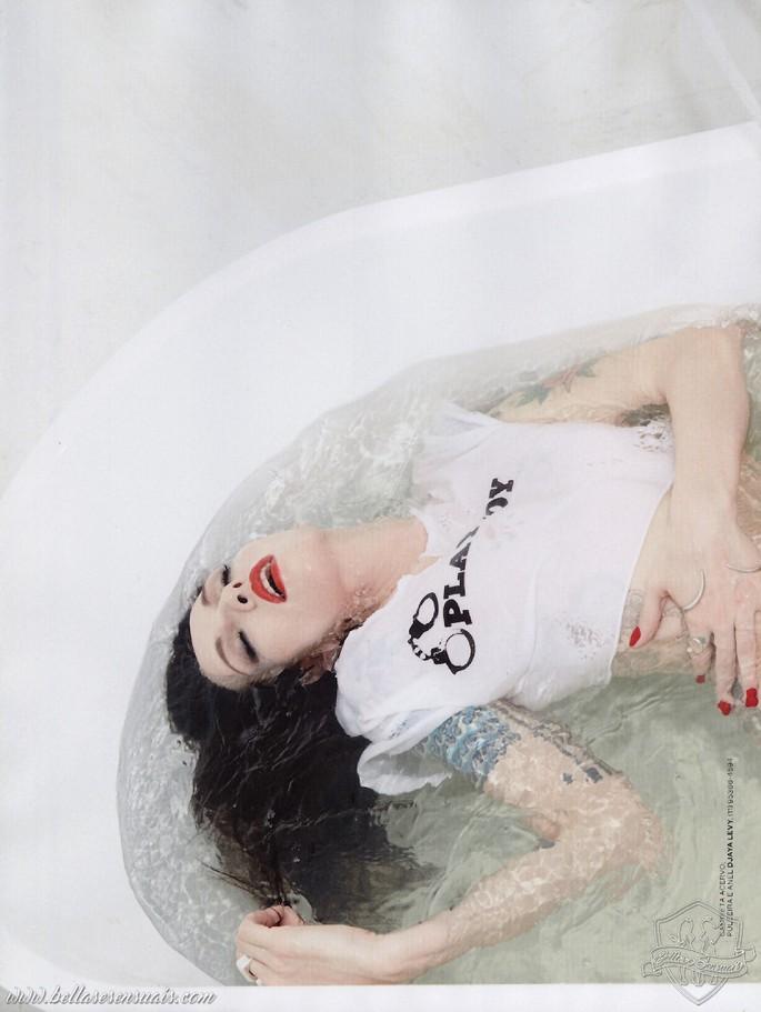 Marina Dias Nua na Playboy de Junho Julho 2016 (31)