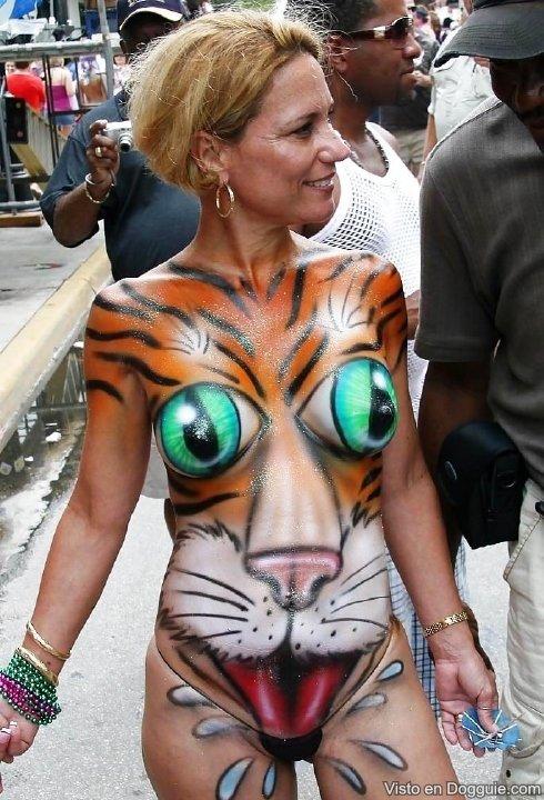 Pinturas corporais velhas 37