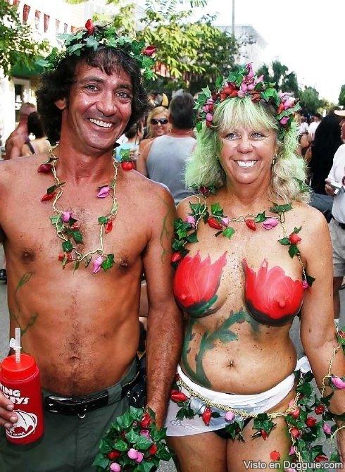 Pinturas corporais velhas 38