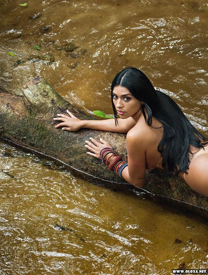 Playboy Cintia Vallentim Novembro 2015 10