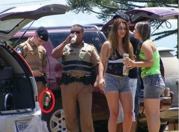 Pro cidadão, canetada. Pra eles, latinha gelada.