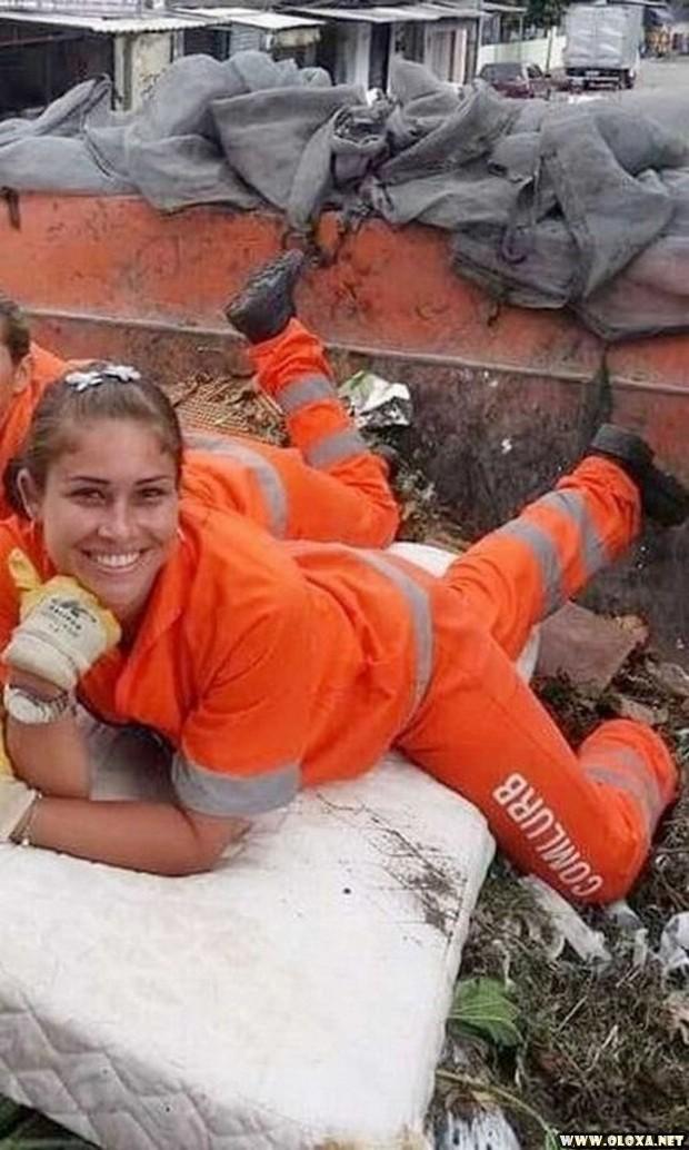 Uma gari antes e depois de se tornar modelo 10