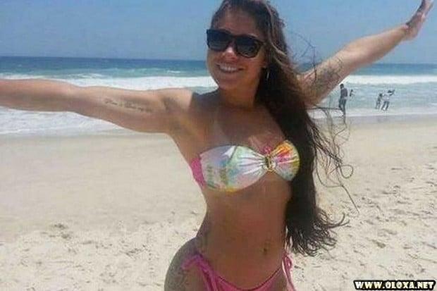 Uma gari antes e depois de se tornar modelo 11