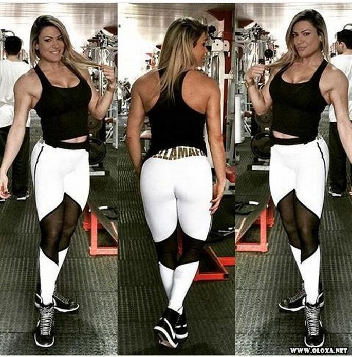 Varias fotos de gostosas para animar seu final de semana 19