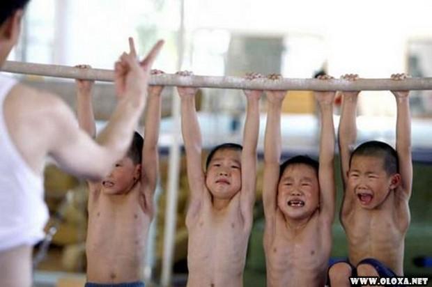 a triste e cruel realidade dos atletas chineses 12