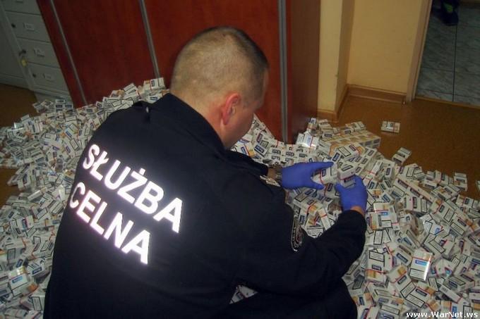 apreensao de cigarros na russia 7